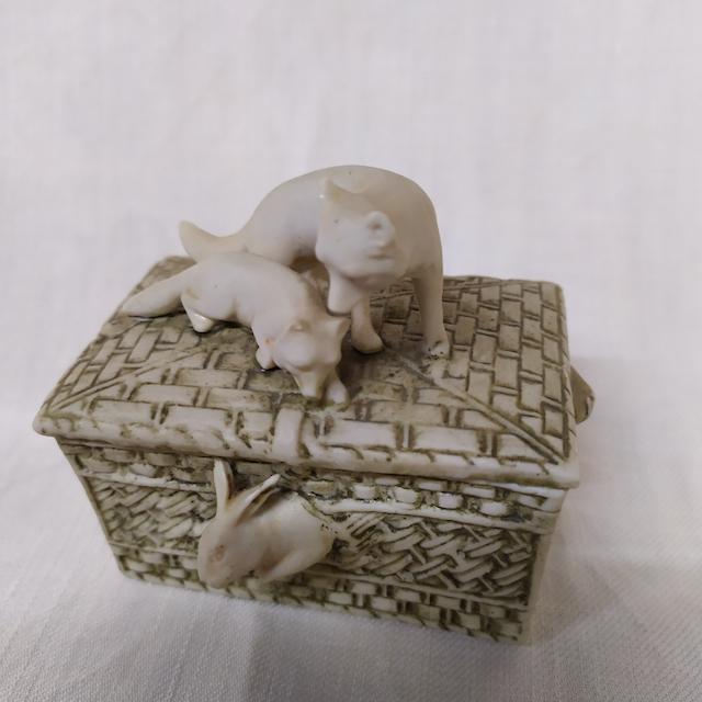2021-01-02 11.50.26 boite porcelaine