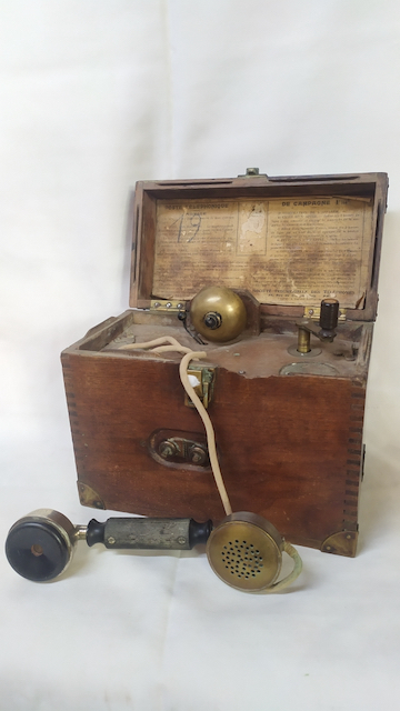 2021-03-23 16.24.25 telephone ancien