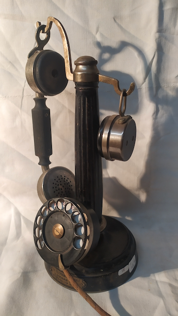 telephone colonne ancien ancien telephone