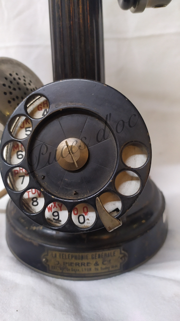 collection telephone telephone ancien j.Pierre