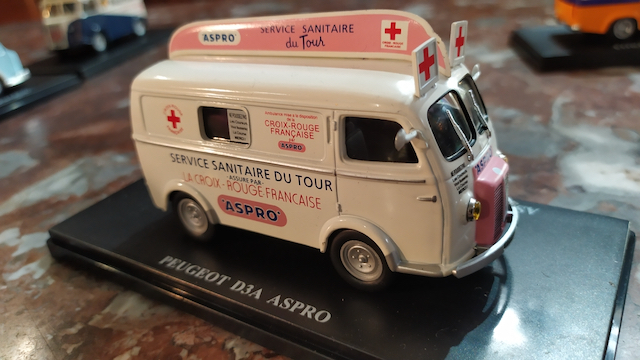 collection jouet miniature modele reduit fourgon aspro