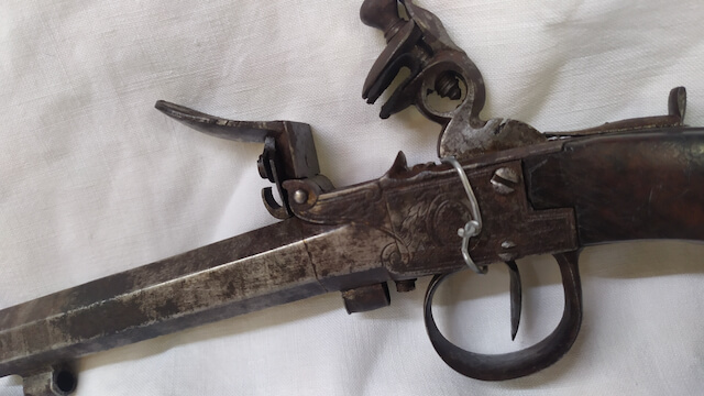 pistolet arme ancienne