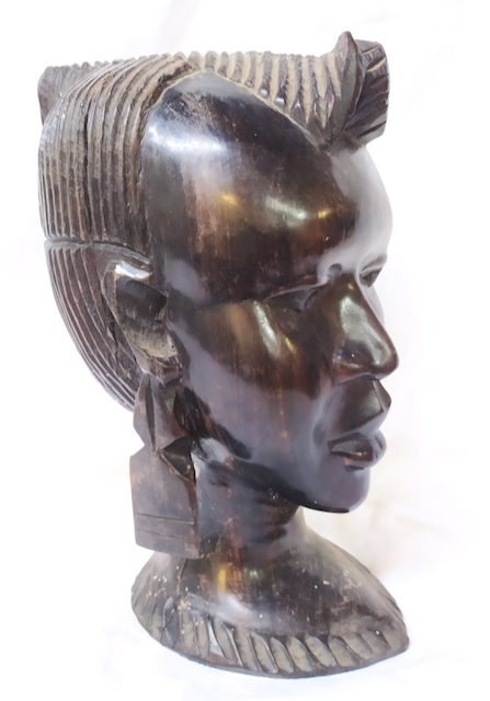 art premier buste feminin africain